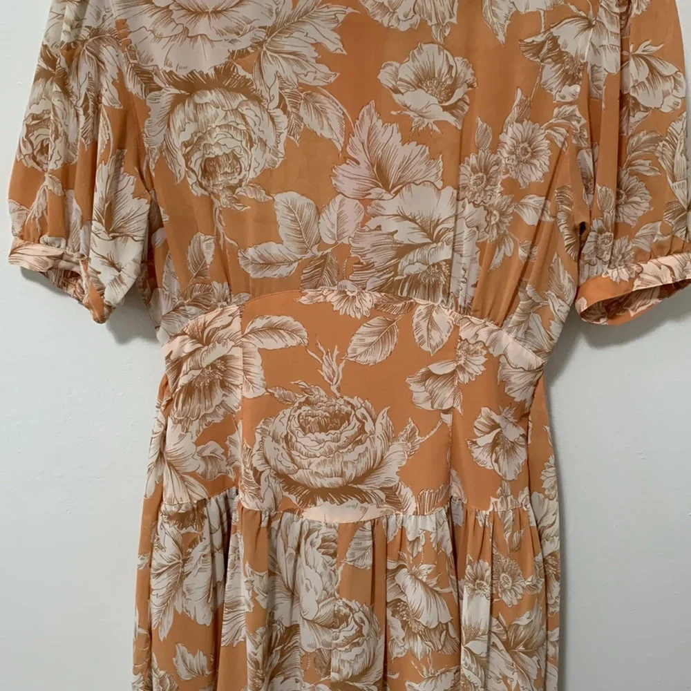 Vintage Peach Floral Dress - Picture 3 of 6